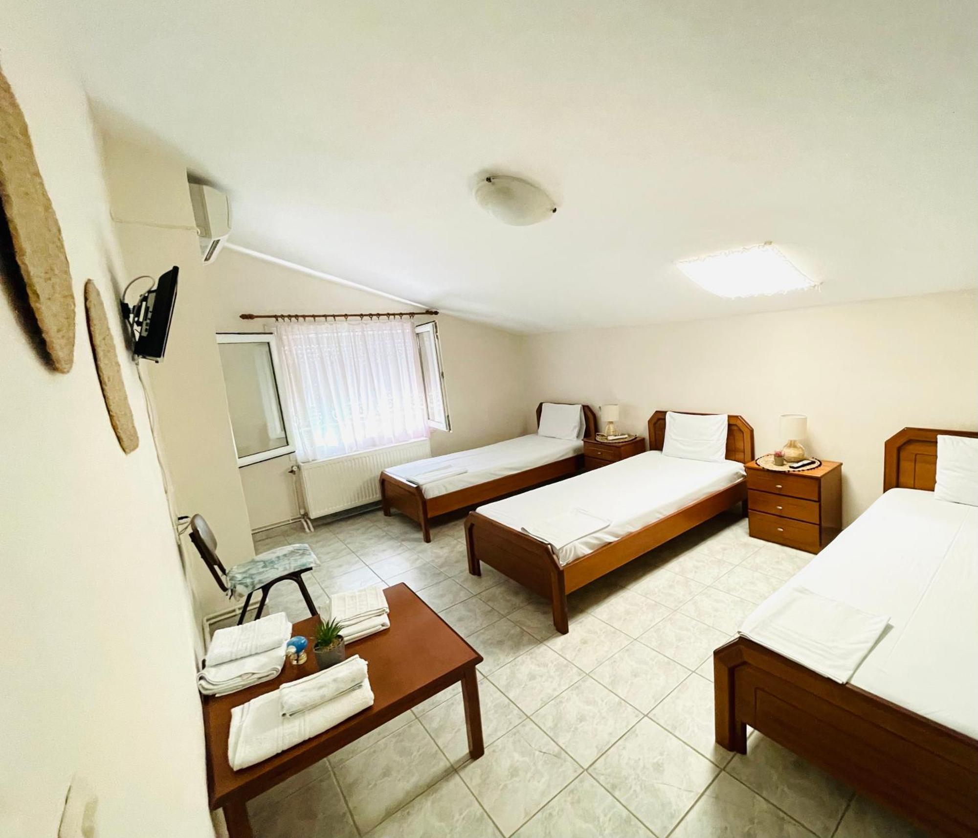 Aktaion Hotel Skala Alykis Ngoại thất bức ảnh