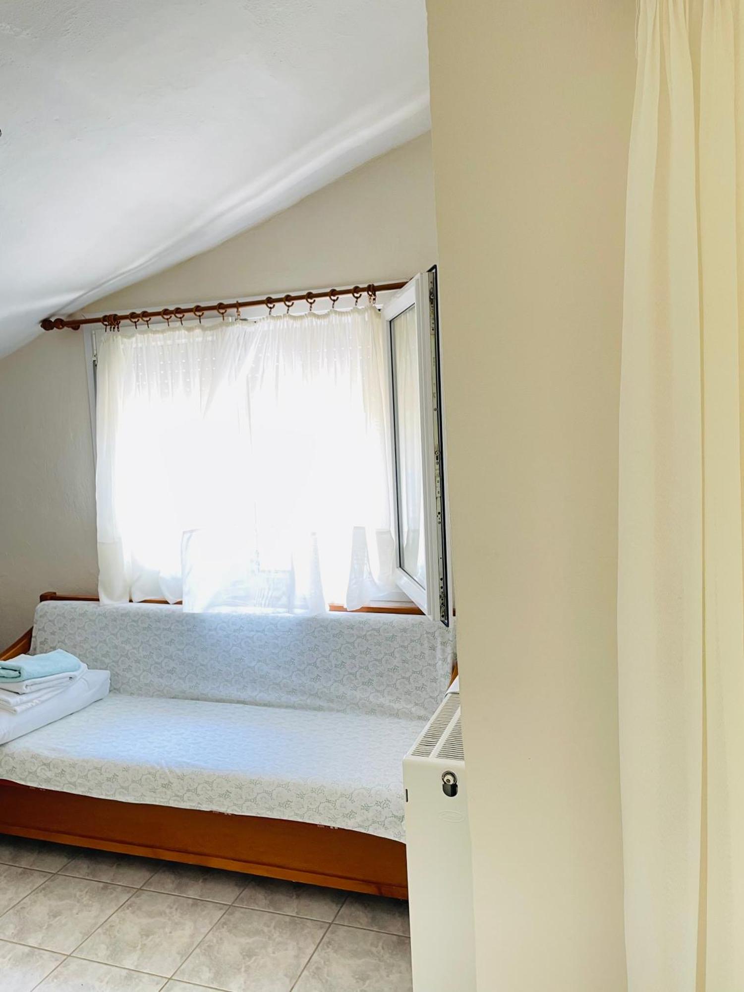 Aktaion Hotel Skala Alykis Ngoại thất bức ảnh