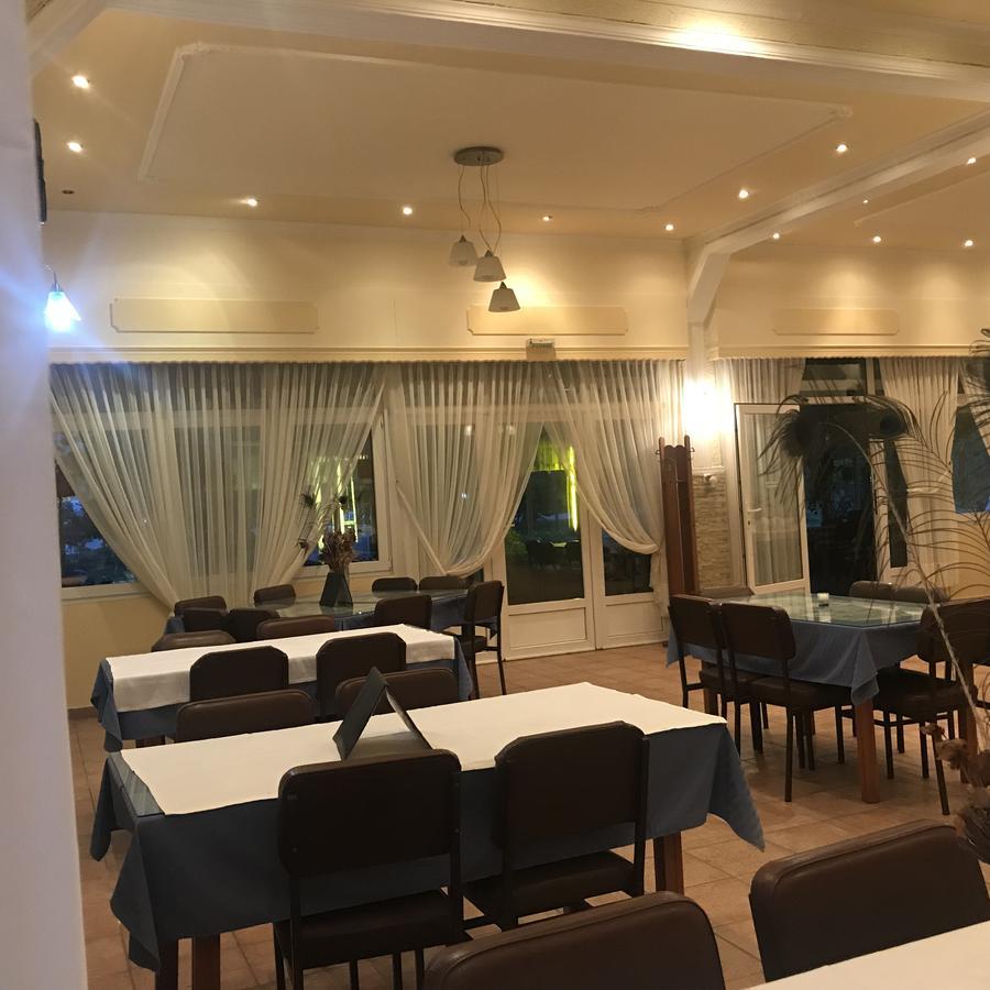 Aktaion Hotel Skala Alykis Ngoại thất bức ảnh
